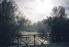 Bodebrücke mit Blick zur Klosterkirche